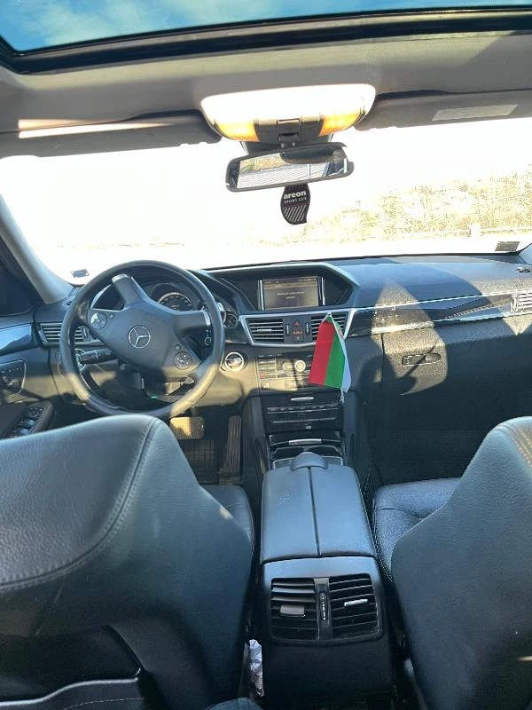 Mercedes-Benz E 350, снимка 4 - Автомобили и джипове - 54055447
