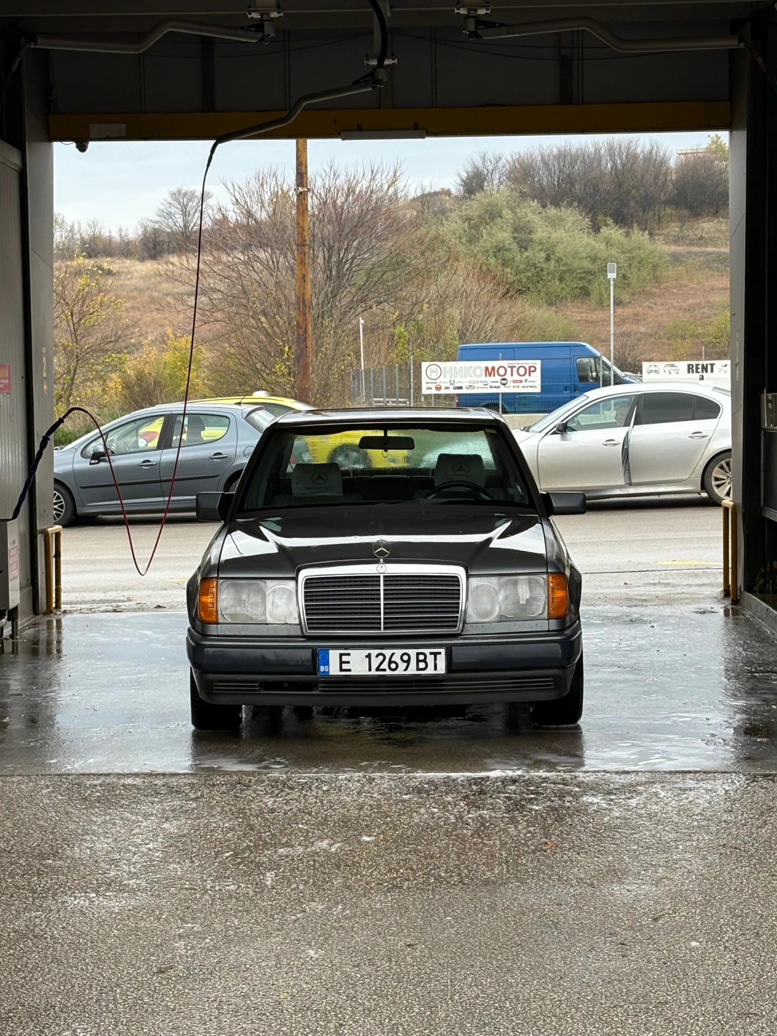 Mercedes-Benz 124 300D, снимка 1