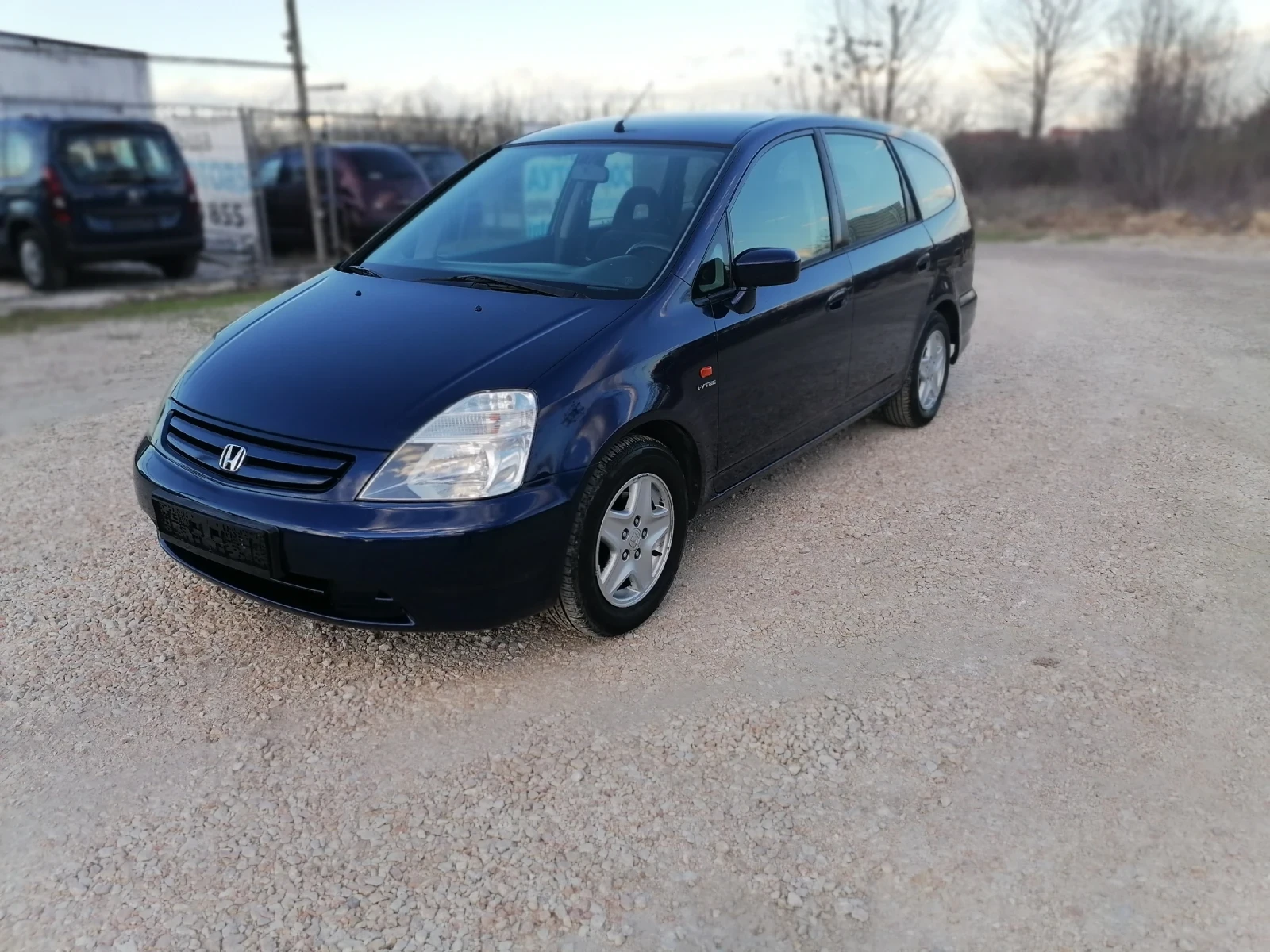 Honda Stream  - изображение 2