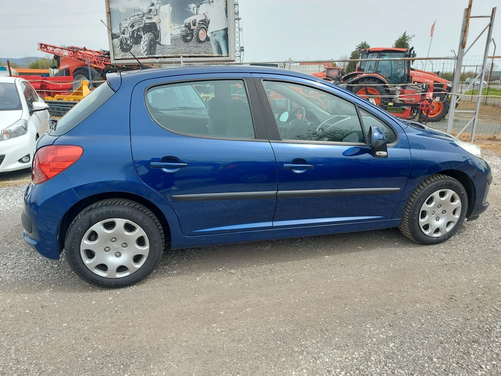 Peugeot 207 1.6 HDI  - изображение 8