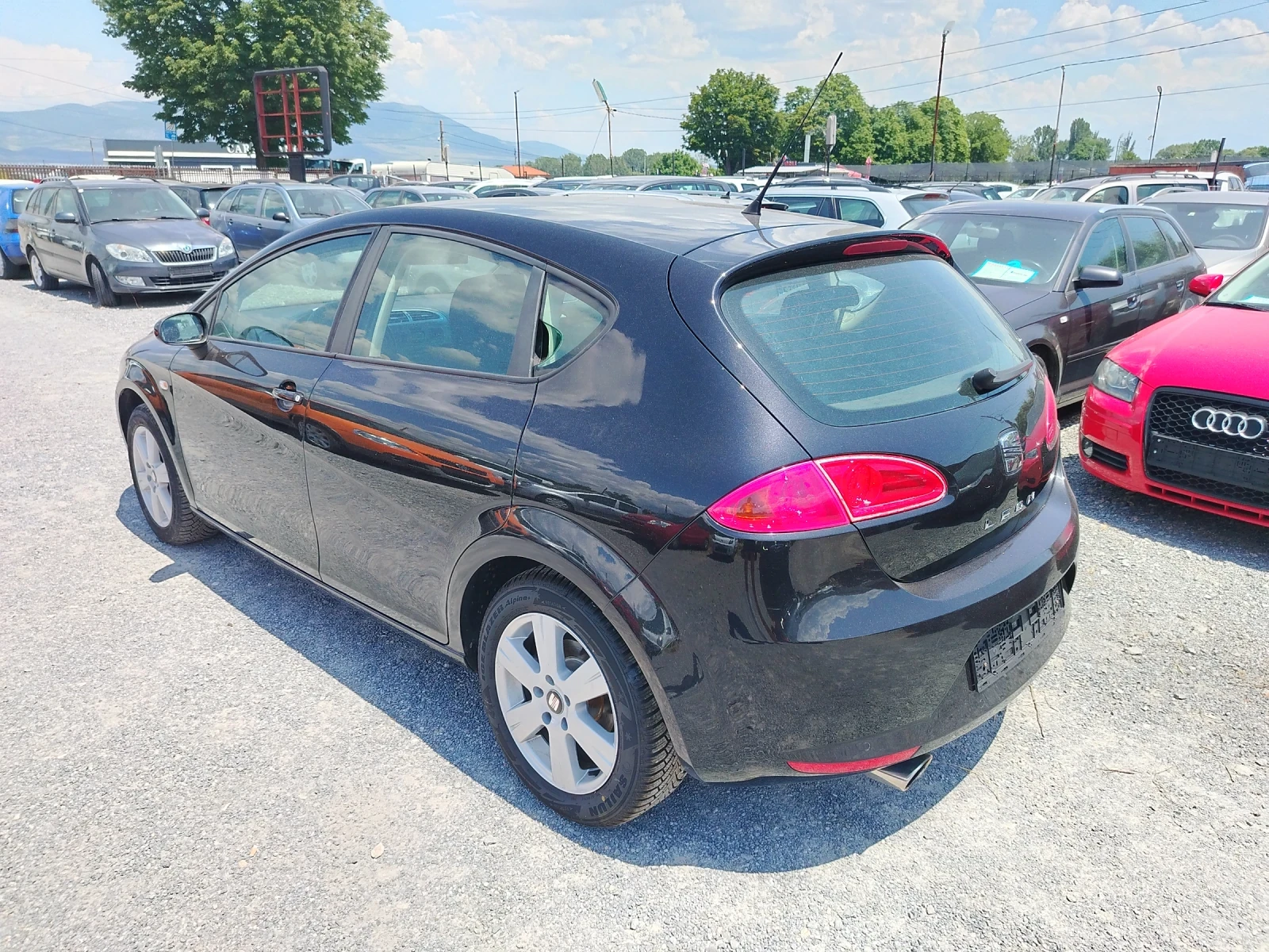 Seat Leon 1.6 Бензин 102 к.с - изображение 8