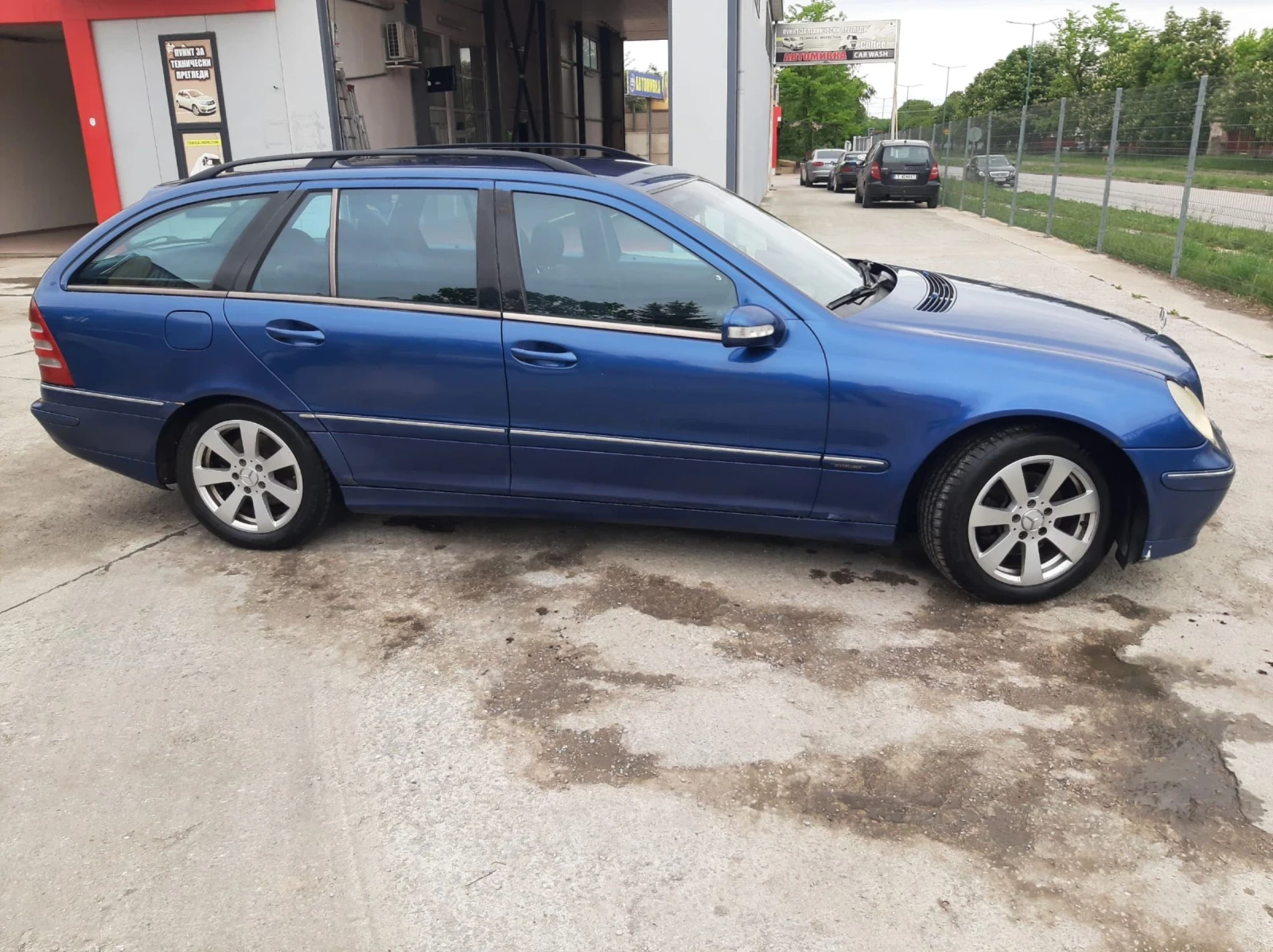 Mercedes-Benz C 220  - изображение 4
