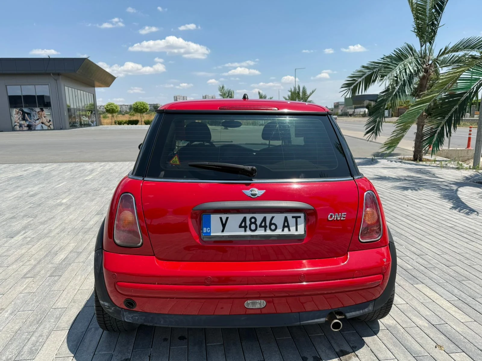 Mini One 1.6 газ/бензин - изображение 2