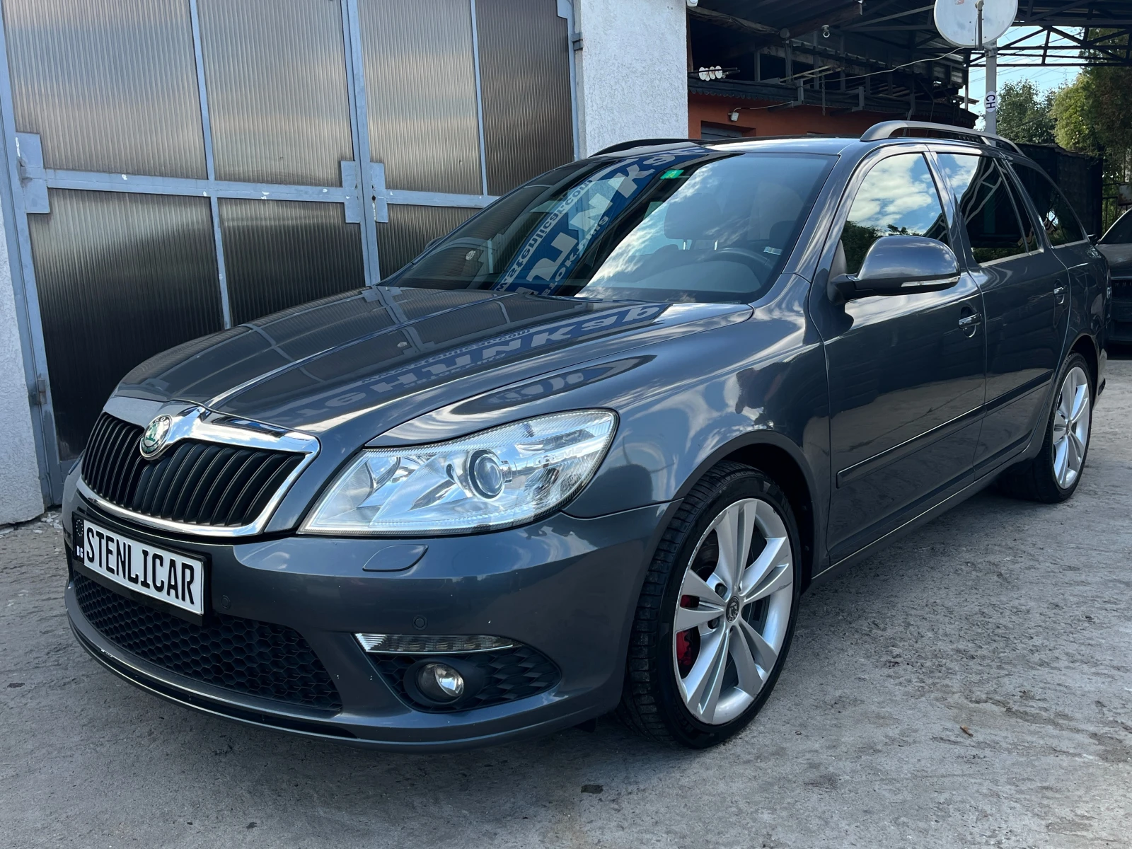 Skoda Octavia 2.0TSI-VRS-BiXenon - изображение 3