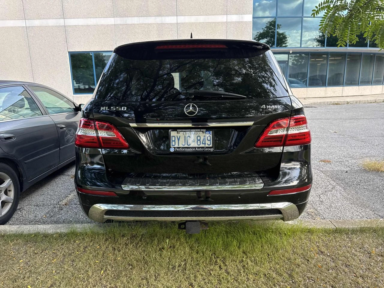 Mercedes-Benz ML 550 4MATIC* Авто финансиране* Карфакс - изображение 4