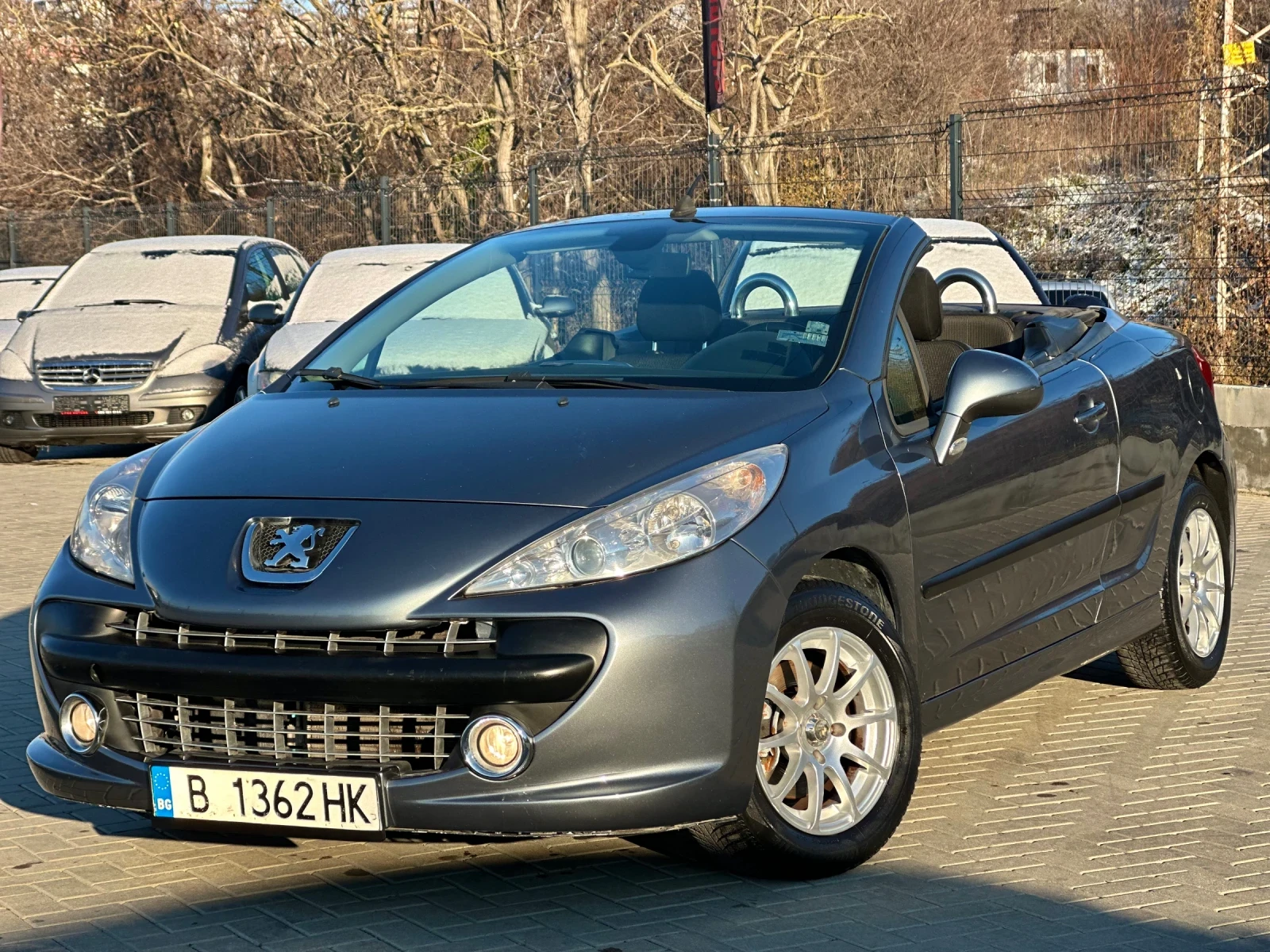 Peugeot 207 CC - изображение 2