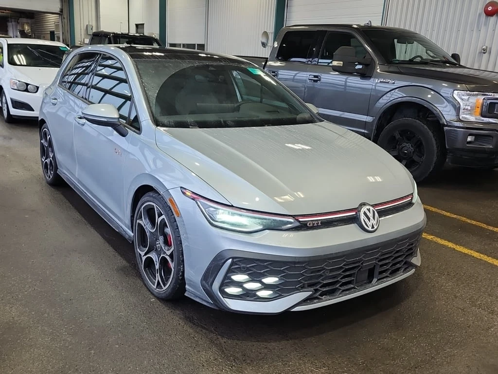 VW Golf * AUTOBAHN * CARFAX *  - изображение 2