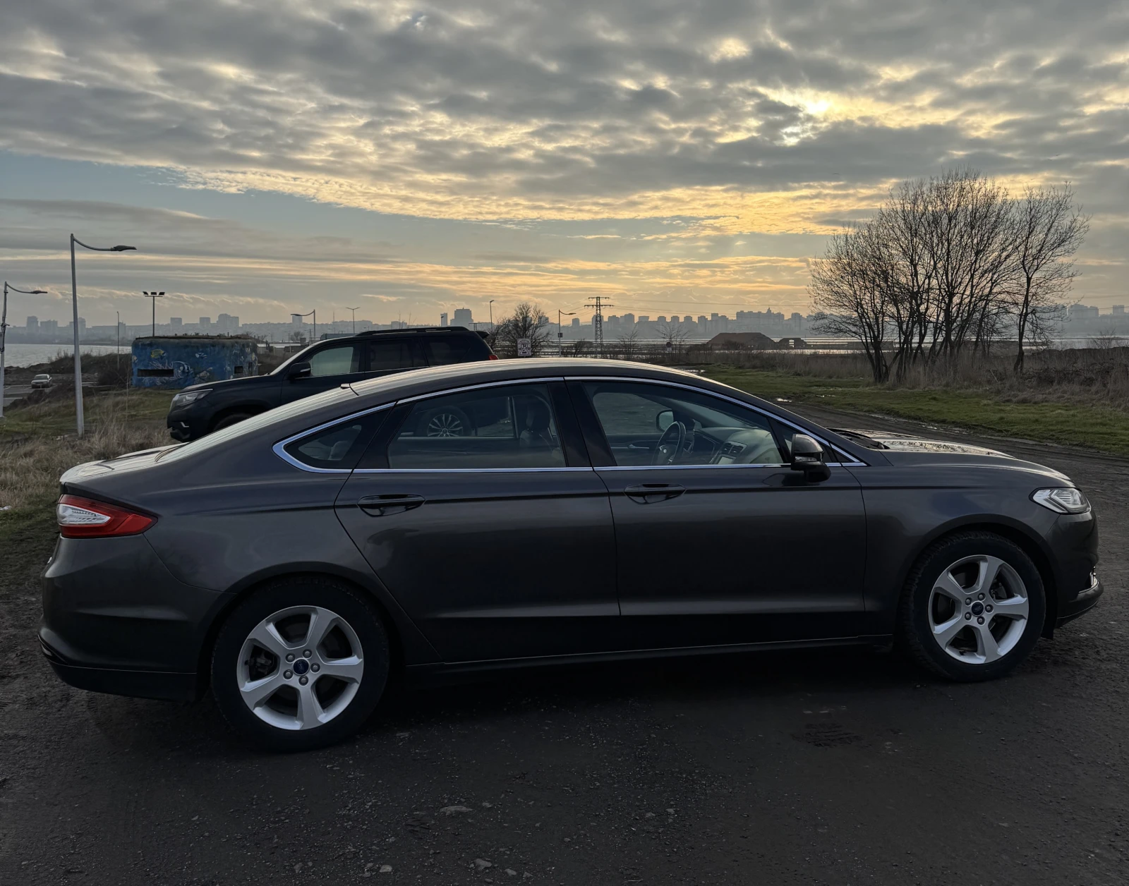 Ford Mondeo Титаниум - изображение 7