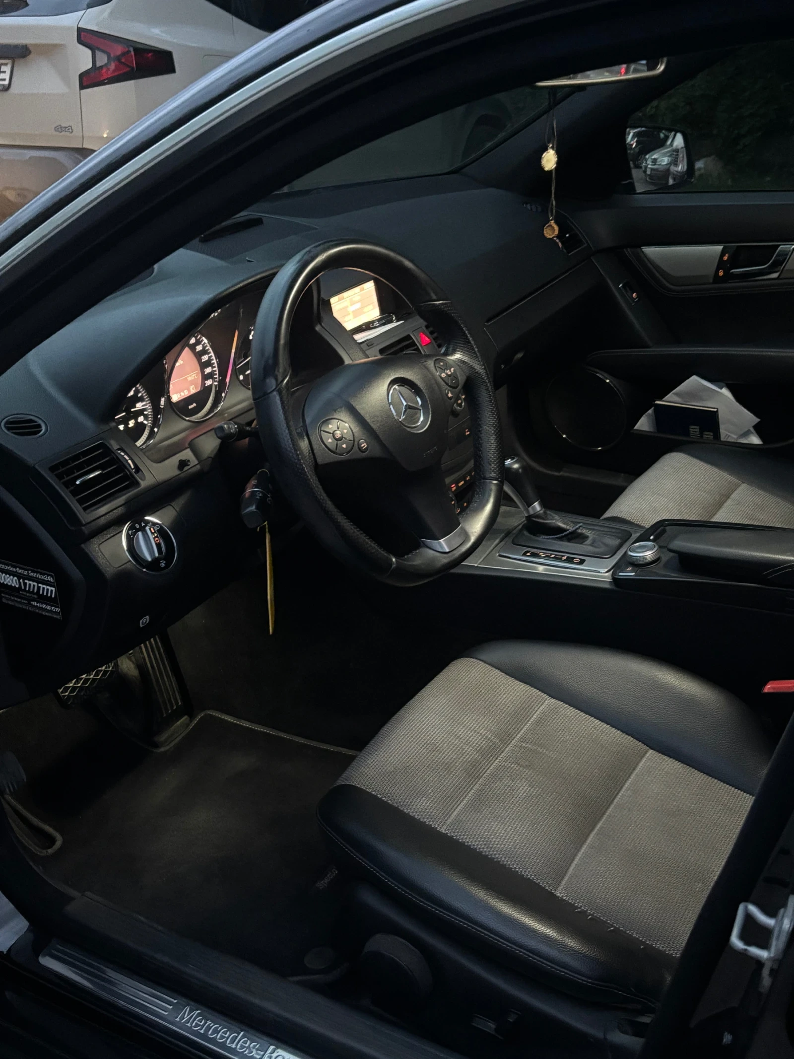 Mercedes-Benz C 200 | Mobile.bg � ����������� 9