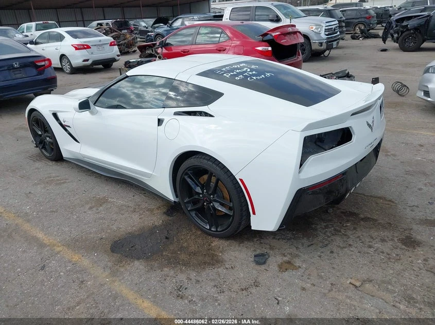 Chevrolet Corvette 6.2l Stingray Z51, снимка 3 - Автомобили и джипове - 54545865