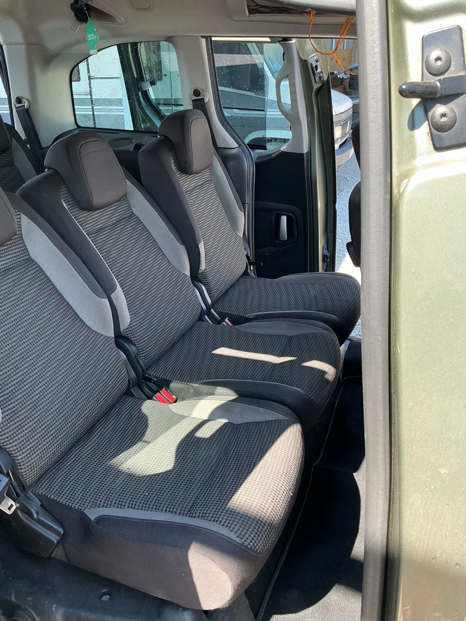 Peugeot Partner ТЕРЕЕ 1, 6i, снимка 10 - Автомобили и джипове - 54863802
