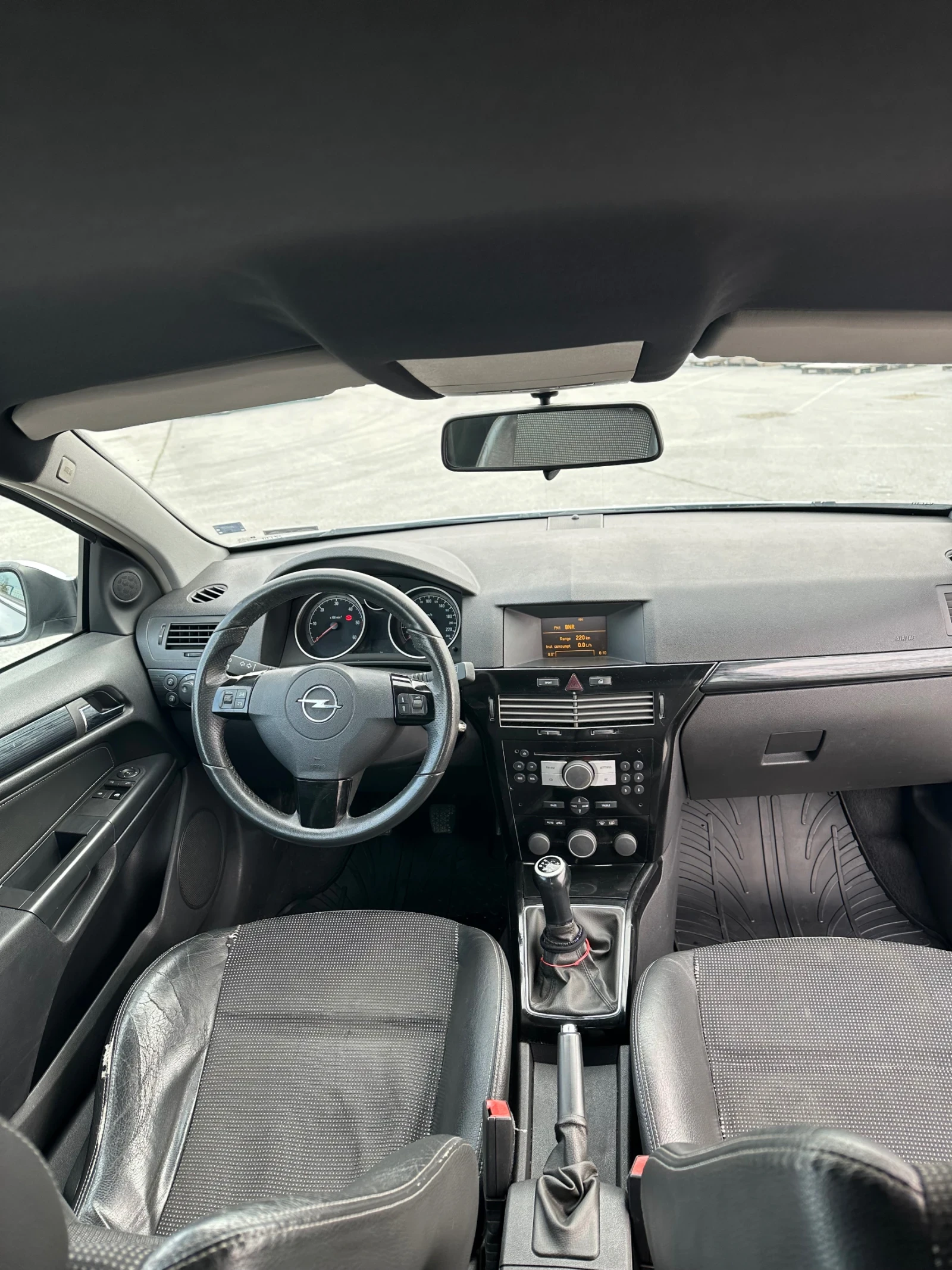 Opel Astra 1.9 cdti, снимка 4 - Автомобили и джипове - 54896759