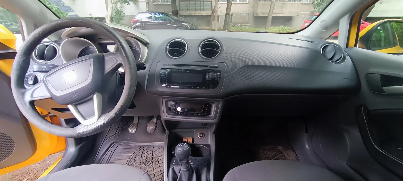 Seat Ibiza, снимка 6 - Автомобили и джипове - 55178636