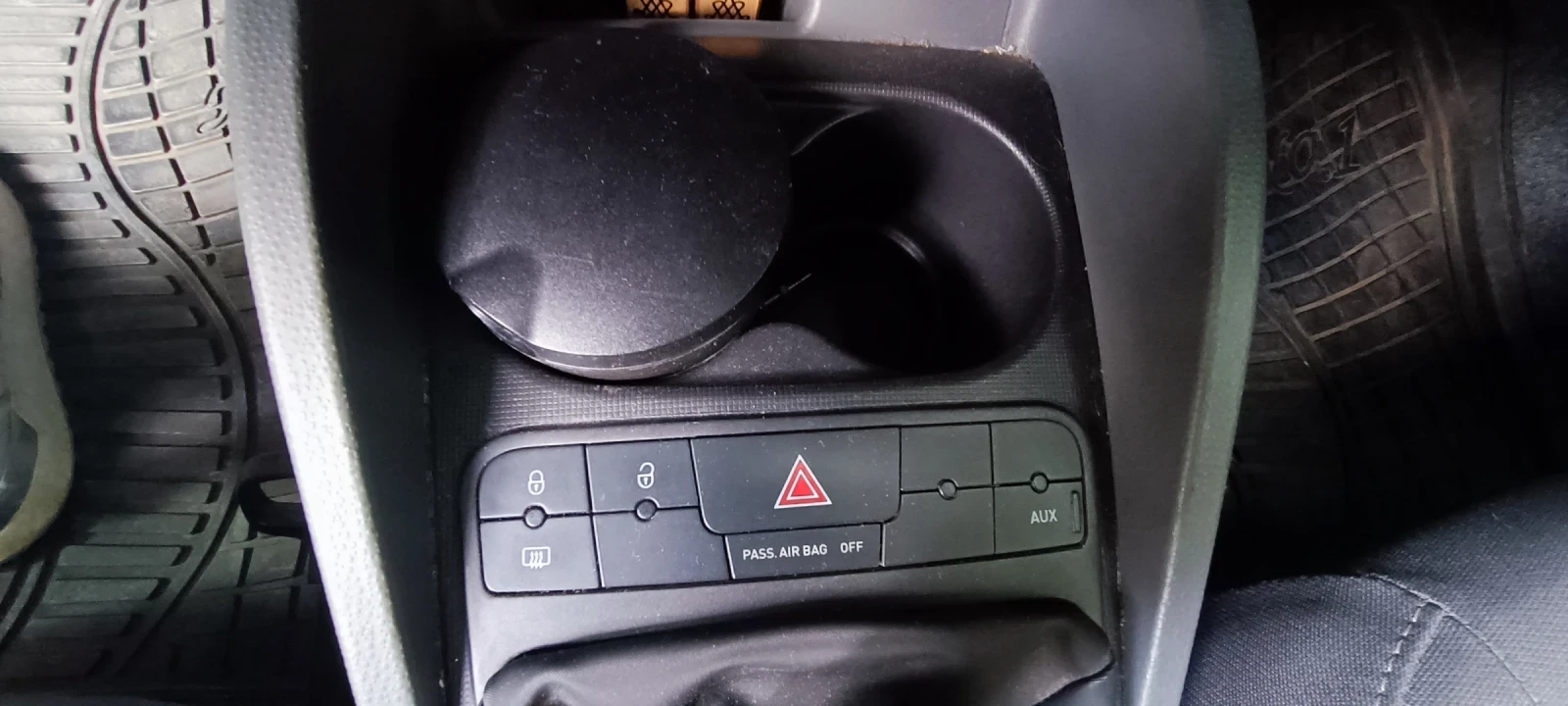 Seat Ibiza, снимка 9 - Автомобили и джипове - 55178636