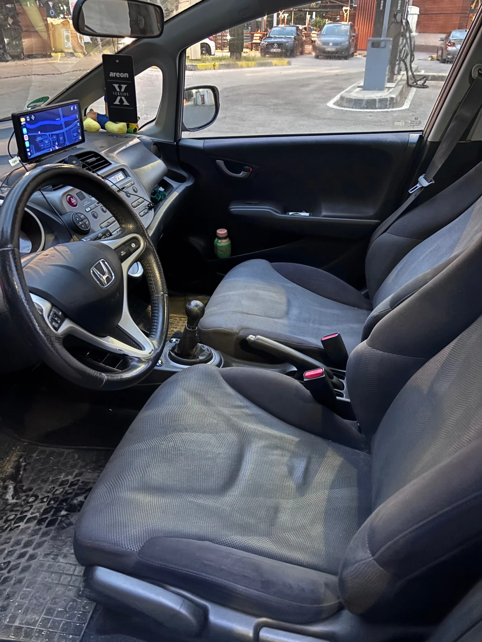 Honda Jazz 1.4 i-vtec, снимка 6 - Автомобили и джипове - 55270294