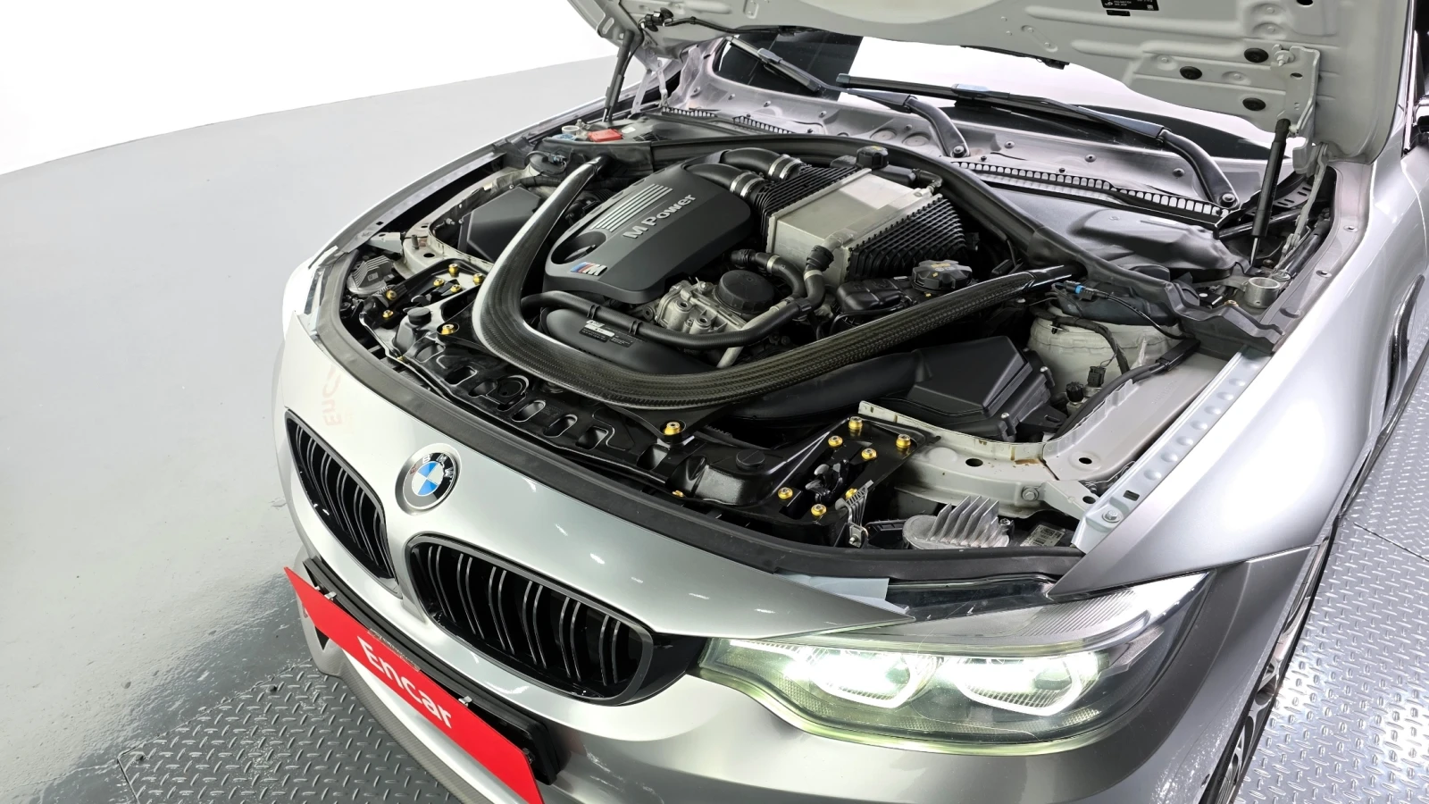 BMW M4 HARMAN KARDON* 360* HUD* КРАЙНА ЦЕНА, снимка 6 - Автомобили и джипове - 55340570