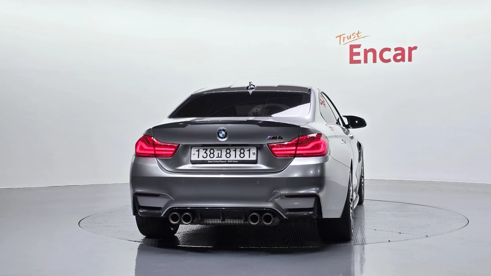 BMW M4 HARMAN KARDON* 360* HUD* КРАЙНА ЦЕНА, снимка 4 - Автомобили и джипове - 55340570