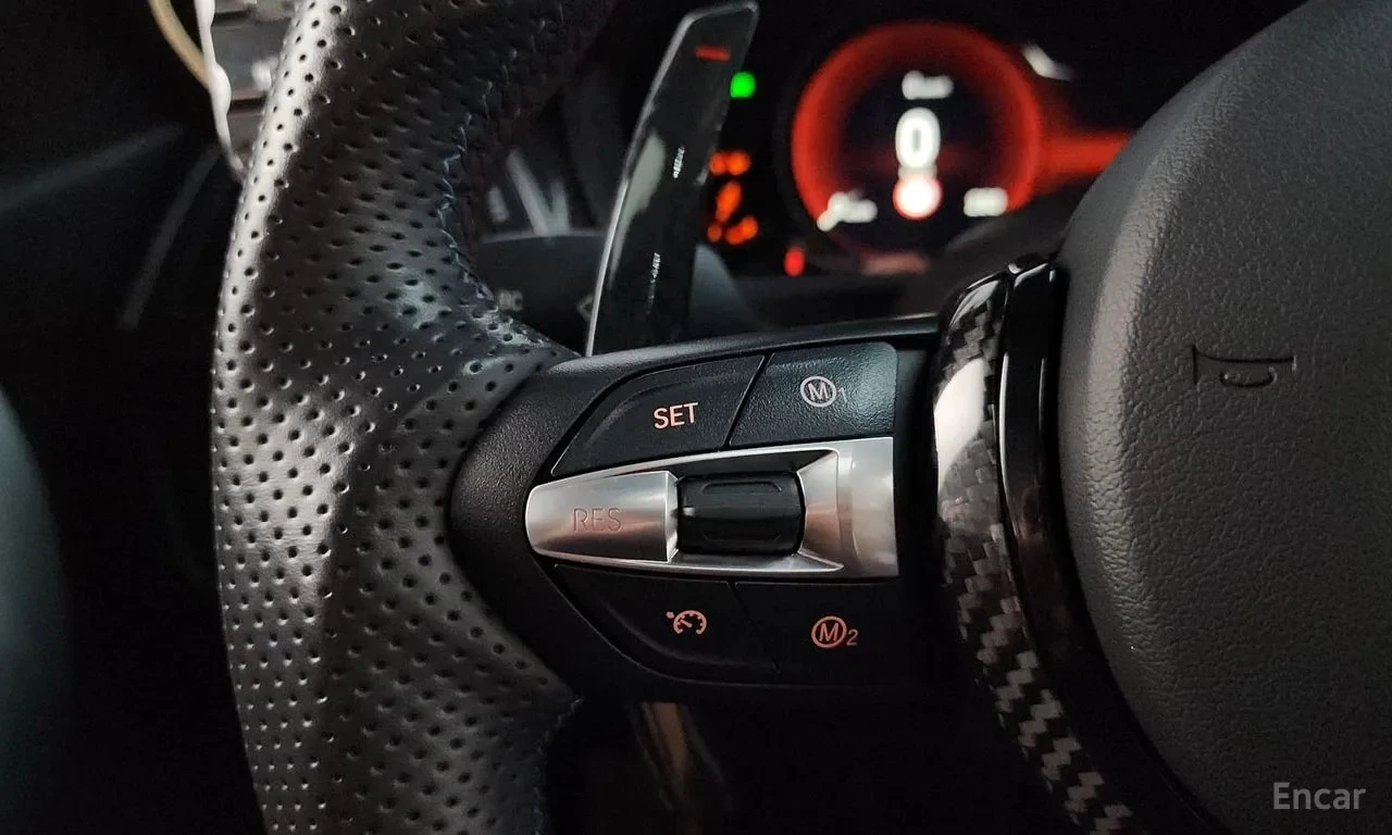 BMW 320 * 320d Touring M Performance * АВТОКРЕДИТ* ВЪЗДУХ*, снимка 15 - Автомобили и джипове - 56073208