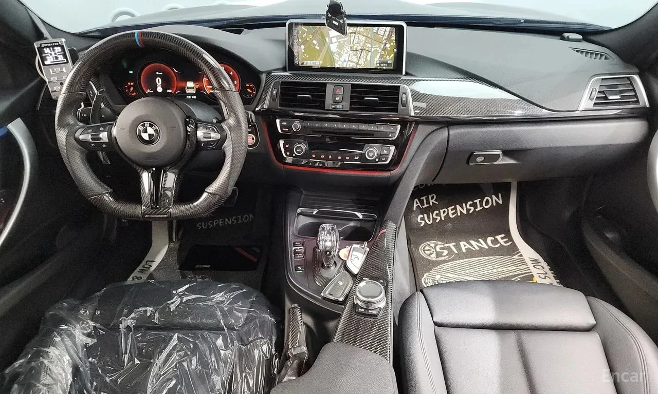BMW 320 * 320d Touring M Performance * АВТОКРЕДИТ* ВЪЗДУХ*, снимка 7 - Автомобили и джипове - 56073208
