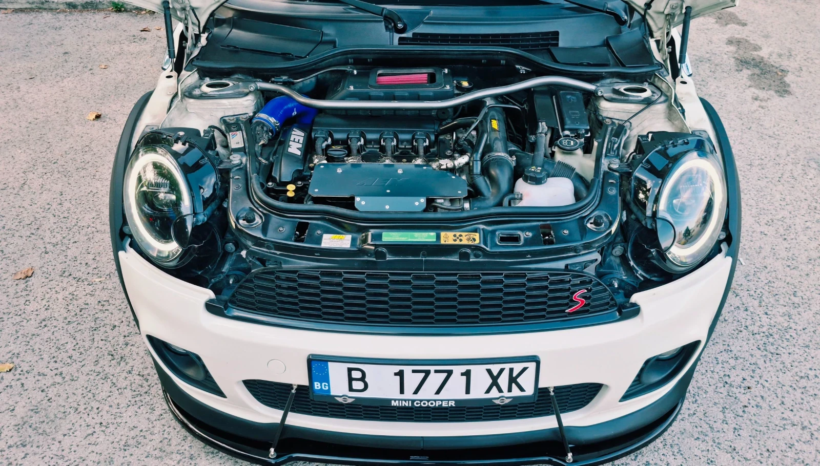 Mini Cooper s 1.6Т JCW Optic, снимка 15 - Автомобили и джипове - 56151769