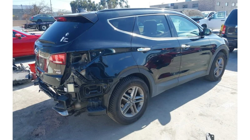 Hyundai Santa fe Sport 2.4L, снимка 6 - Автомобили и джипове - 47716387