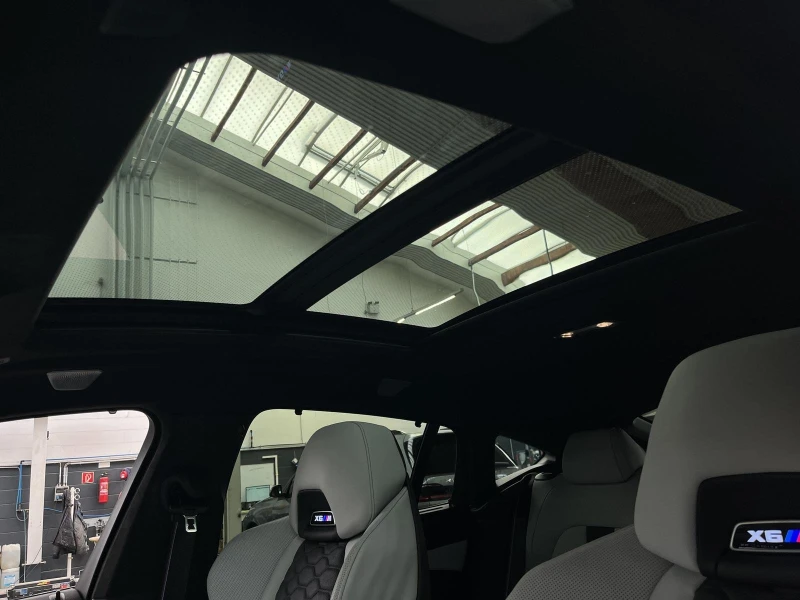 BMW X6 M COMPETITION CARBON B&W SKY LOUNGE, снимка 10 - Автомобили и джипове - 52056059