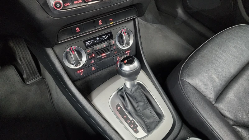 Audi Q3 30TDI QUATTRO autogeorge.com, снимка 8 - Автомобили и джипове - 52287787