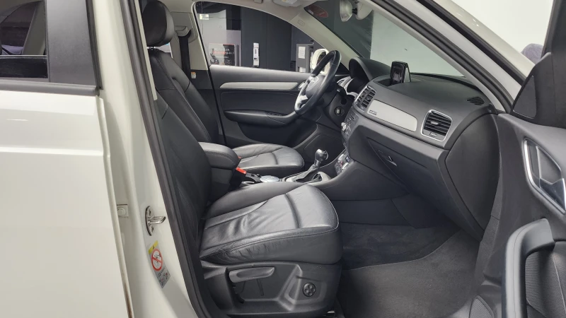 Audi Q3 30TDI QUATTRO autogeorge.com, снимка 10 - Автомобили и джипове - 52287787