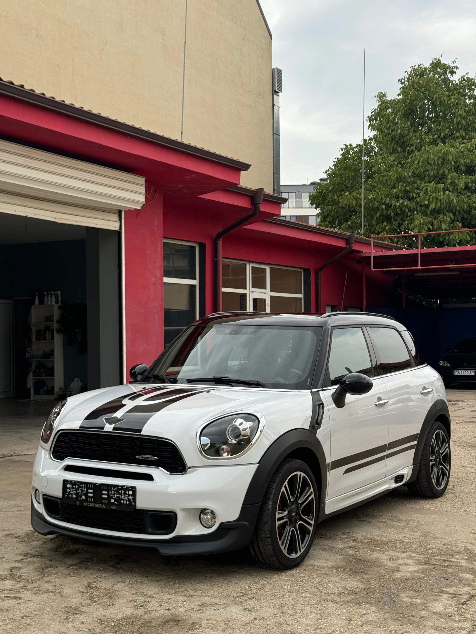Mini Countryman John Cooper Works 1.6T - изображение 7