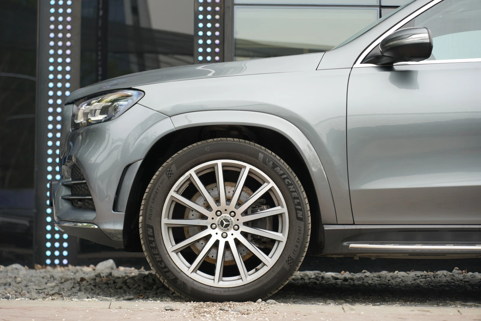 Mercedes-Benz GLS 400 4Matic AMG Line, снимка 14 - Автомобили и джипове - 52202478