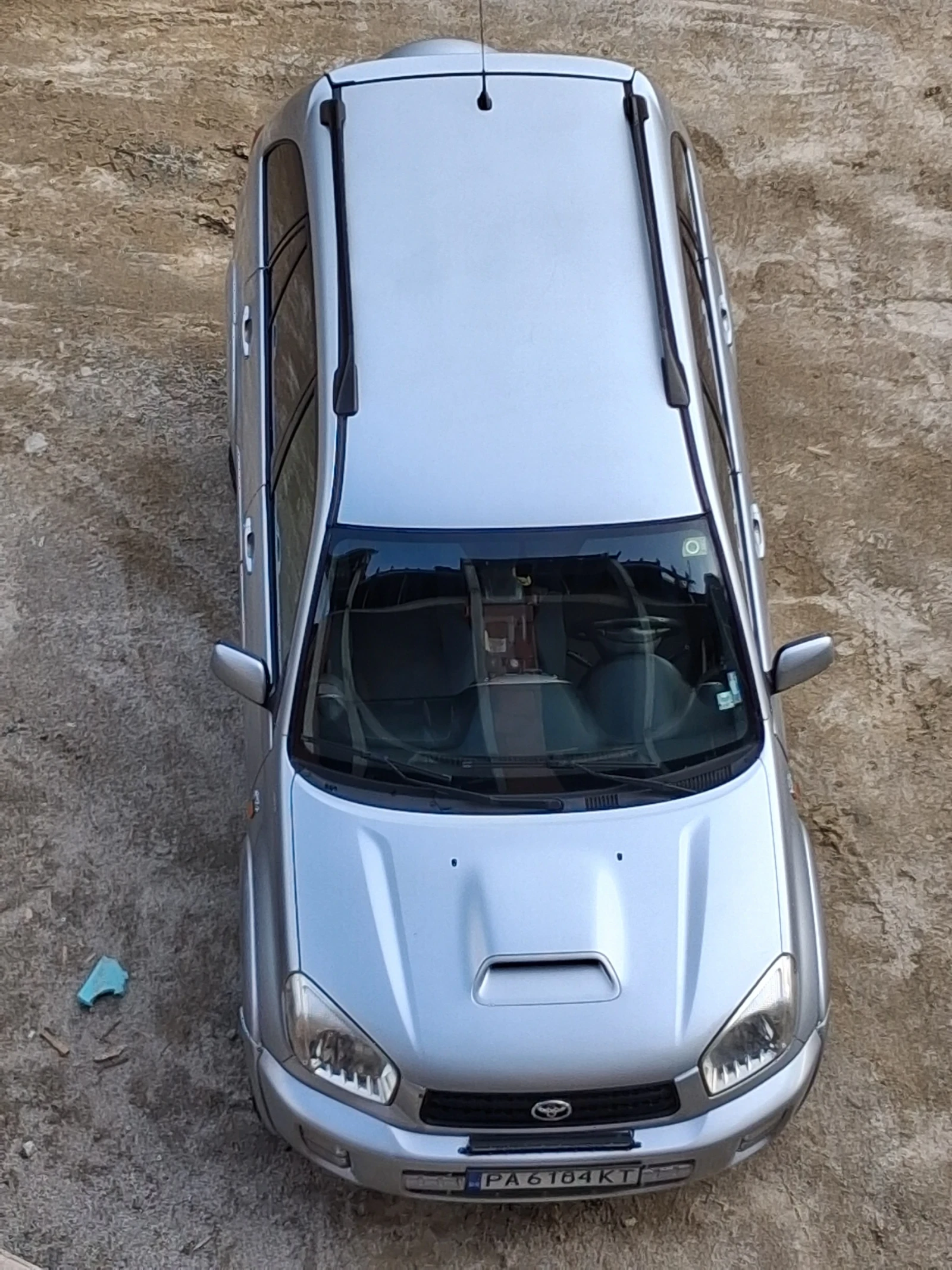 Toyota Rav4 2.0 D4d - изображение 4