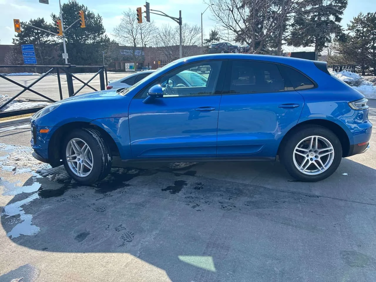 Porsche Macan * AWD * CARFAX * ОБДУХВАНЕ* ПАНОРАМА*  - изображение 2