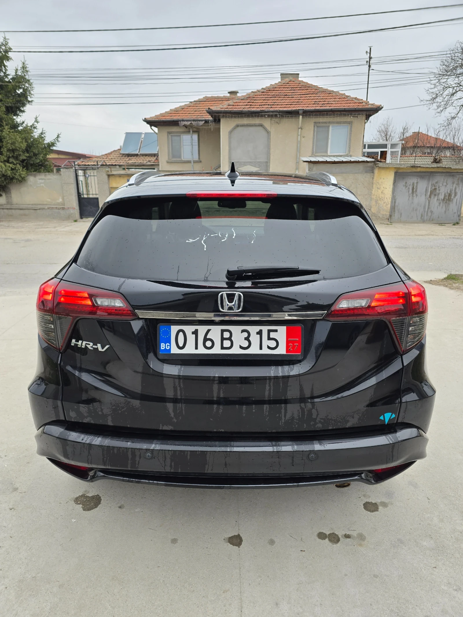 Honda Hr-v 1.5 i-VTEC Executive NAVI КОЖА Подгрев, снимка 7 - Автомобили и джипове - 53736528