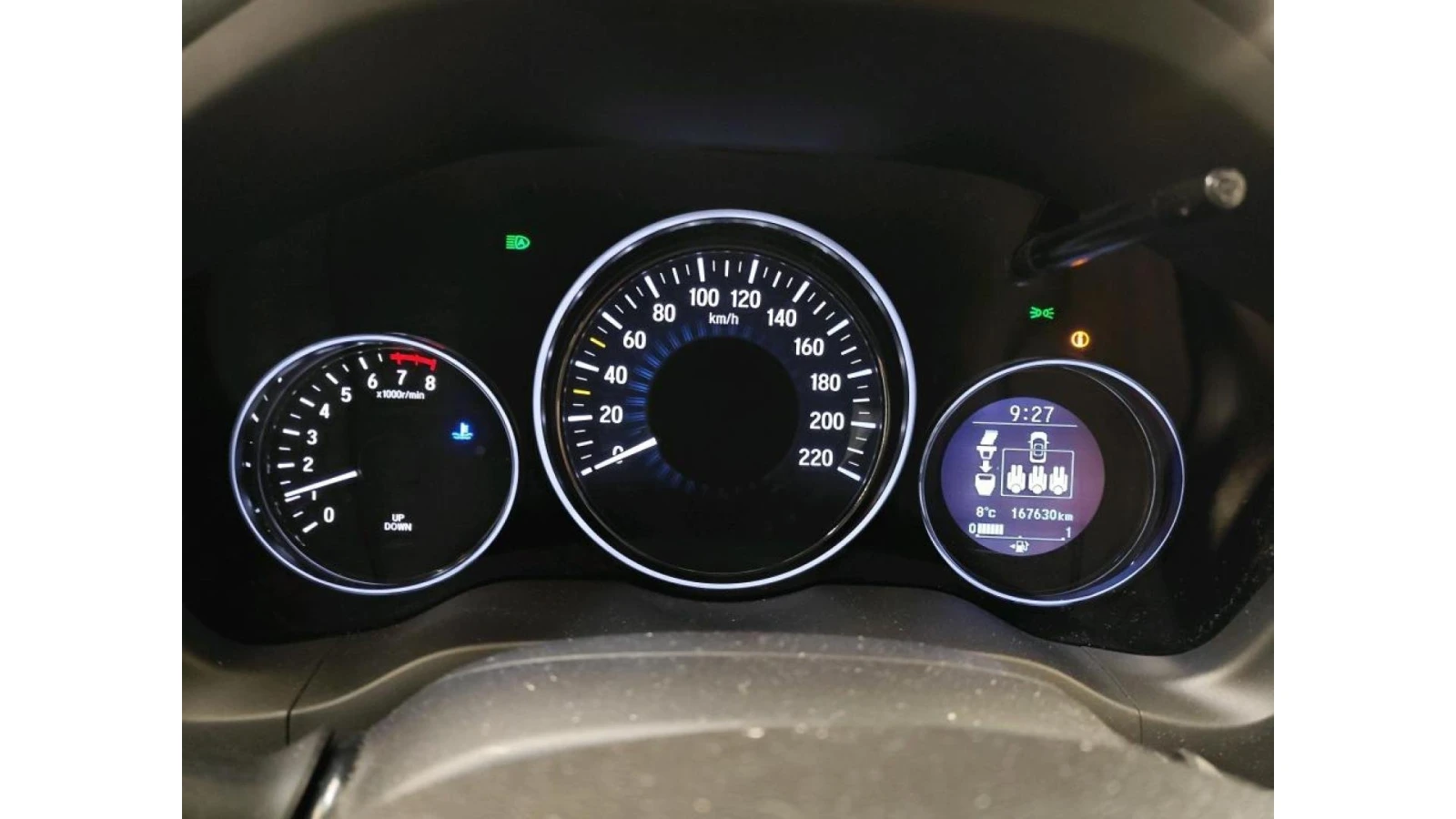 Honda Hr-v 1.5 i-VTEC Executive NAVI КОЖА Подгрев - изображение 8