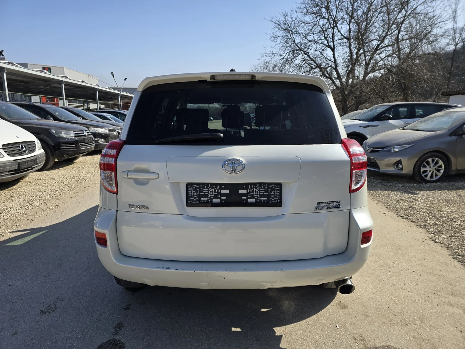 Toyota Rav4 2.2d 150к.с Топ състояние , снимка 6 - Автомобили и джипове - 53837515