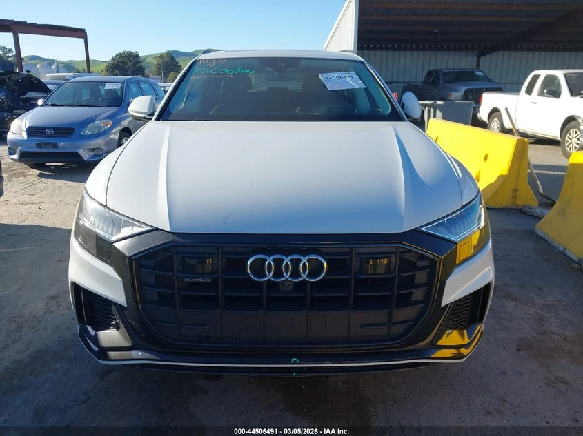 Audi Q8 2020 AUDI Q8 PRESTIGE 55 TFSI QUATTRO TIPTRONIC, снимка 2 - Автомобили и джипове - 54050431