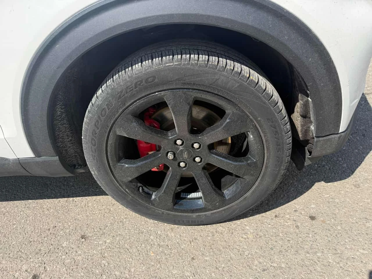 Ford Explorer ST/ДИСТРОНИК/360 КАМЕРИ/ОБДУХВАНЕ, снимка 6 - Автомобили и джипове - 54125300