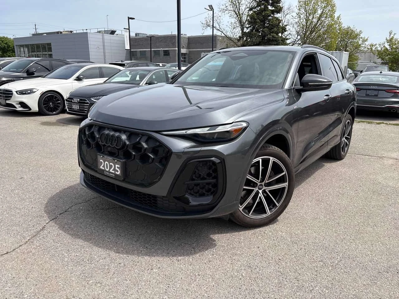Audi Q5 * 2.0 TFSI * CARFAX * HEAD UP * КЛИП НА МОТОРА