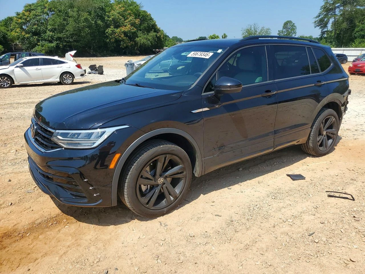 VW Tiguan 4MOTION* R-LINE* ПАНОРАМА* 360* КАМЕРА* ДИСТРОНИК*