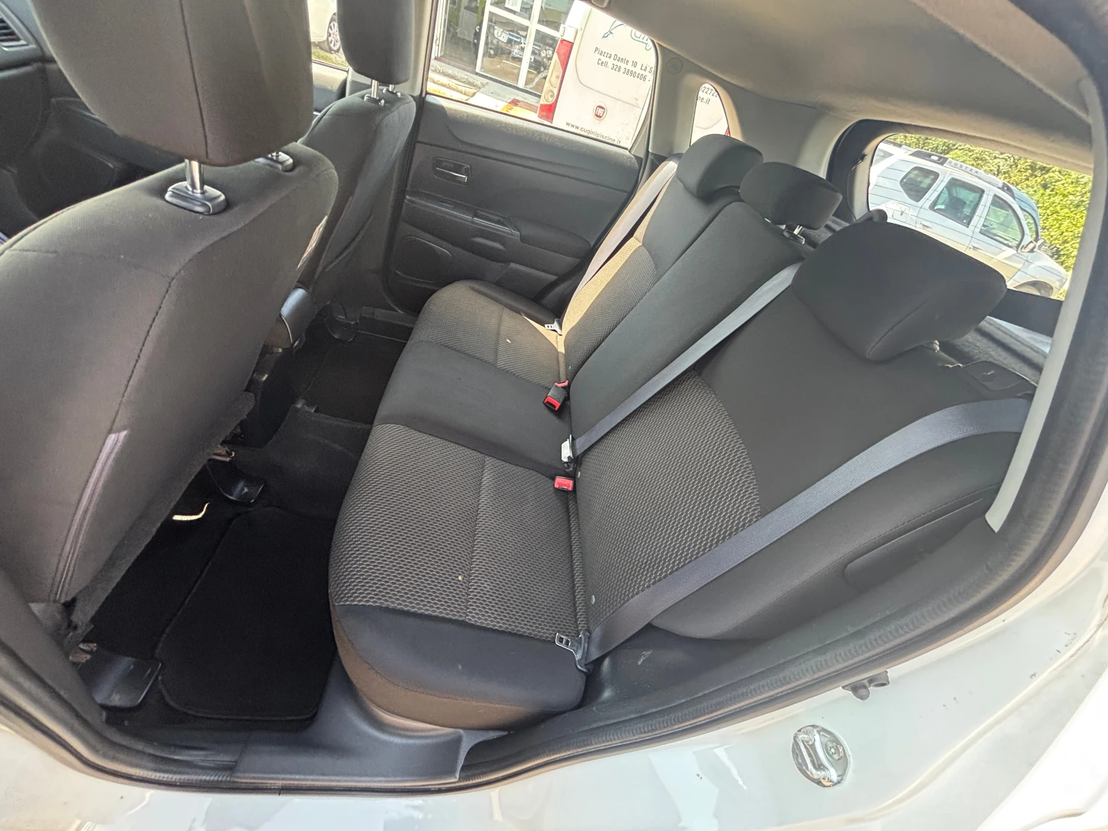 Mitsubishi ASX 1.6 ДИЗЕЛ, снимка 8 - Автомобили и джипове - 56065098