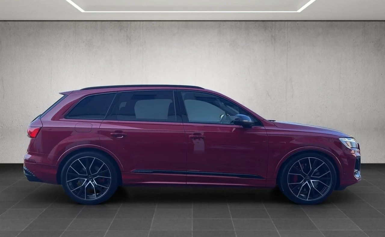 Audi SQ7 FACELIFT / BLACK OPTIC / B&O / MATRIX / HUD / 360/, снимка 6 - Автомобили и джипове - 56097561