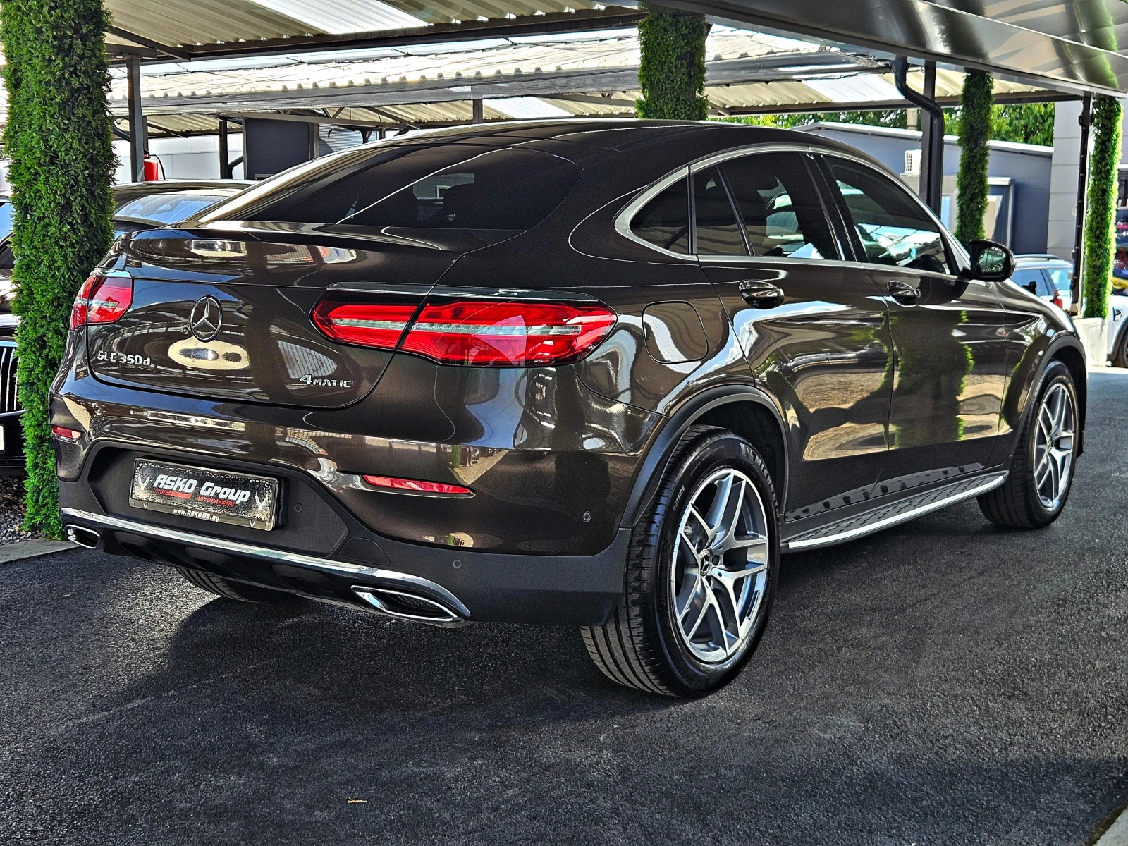 Mercedes-Benz GLC 350 AMG/COUPE/9G/GERMANY/CAMERA/AMBIENT/KEY GO/LIZING, снимка 5 - Автомобили и джипове - 56177595