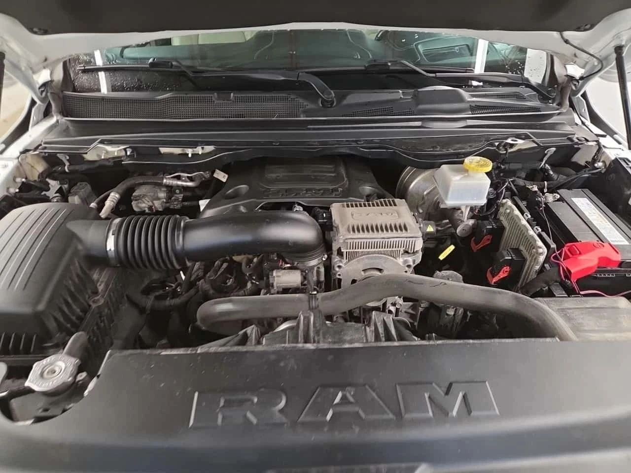 Dodge RAM 1500, снимка 16 - Автомобили и джипове - 56740090