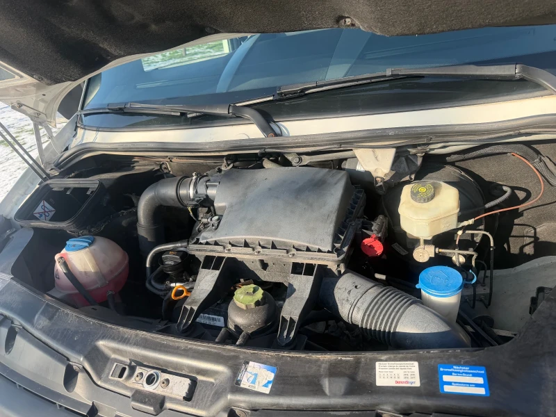 VW Crafter, снимка 9 - Бусове и автобуси - 53168805