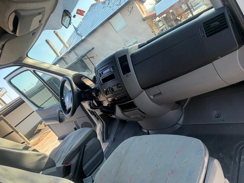 VW Crafter, снимка 14 - Бусове и автобуси - 53168805