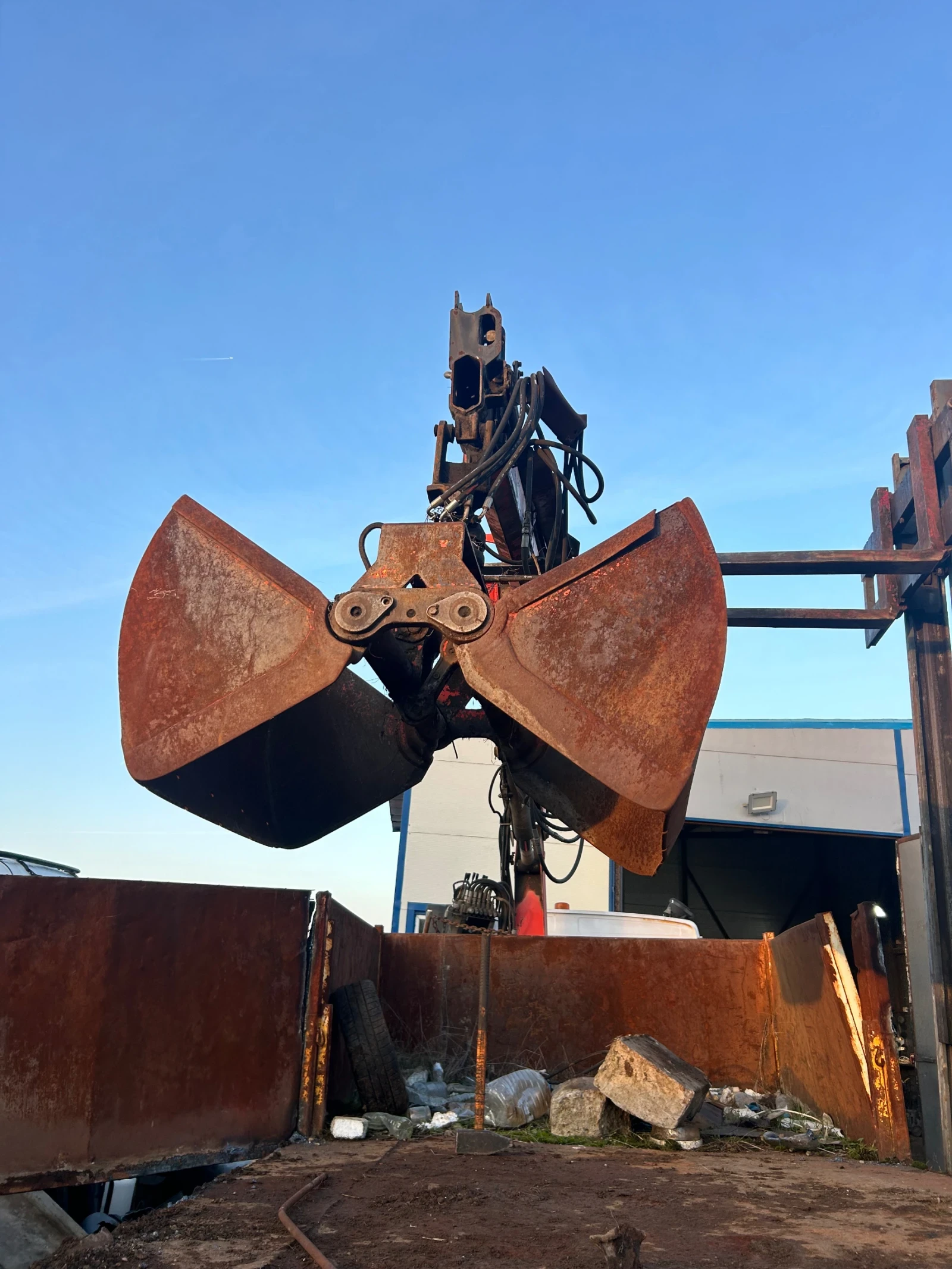 Volvo Fl КРАН - изображение 5