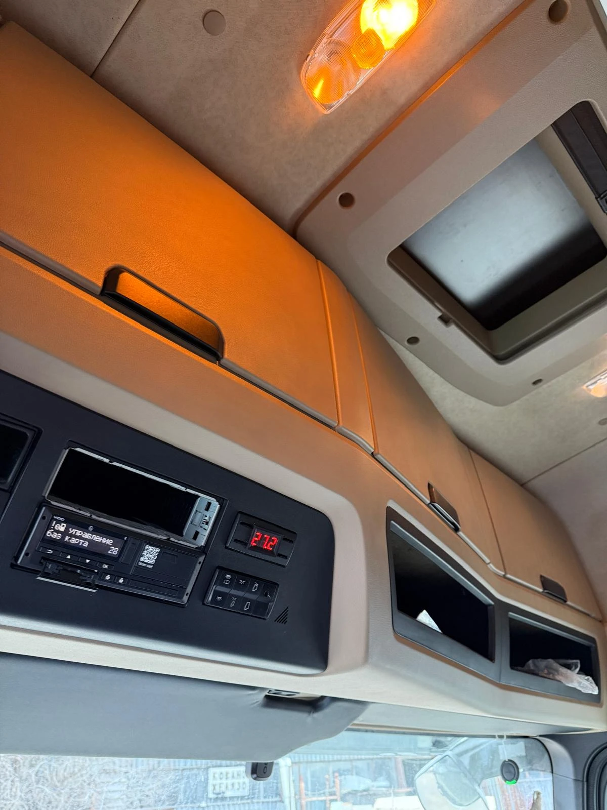 Mercedes-Benz Actros Actros 1845/1848 2 Влекача, снимка 5 - Камиони - 53953512