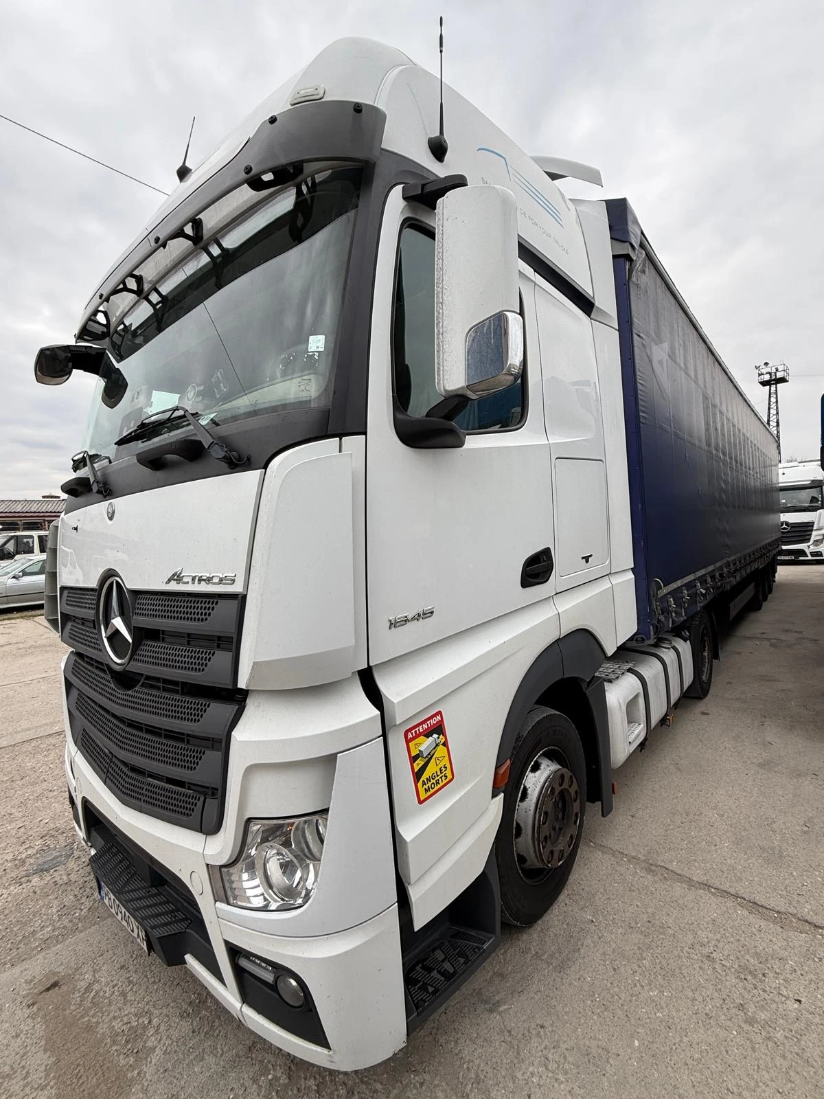 Mercedes-Benz Actros Actros 1845/1848 2 Влекача, снимка 3 - Камиони - 53953512