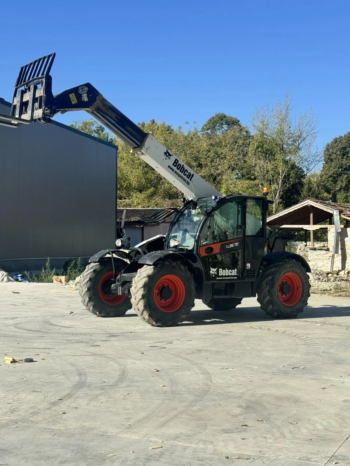 ������������ ������� Bobcat TL 35.70 | Mobile.bg � ����������� 1