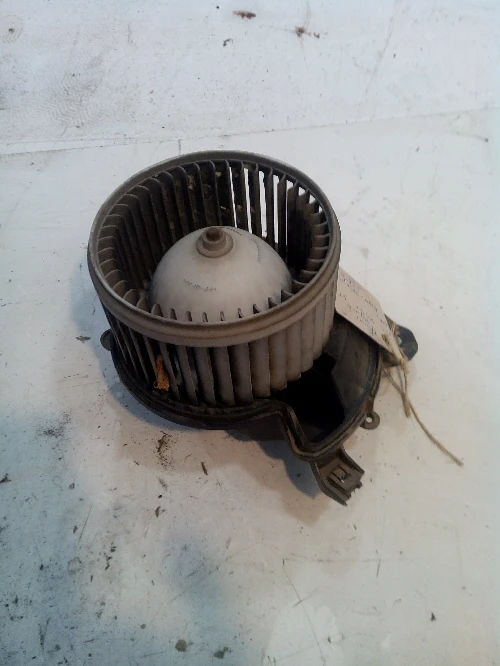 Вентилатор парно за Фиат Пунто 1.3D